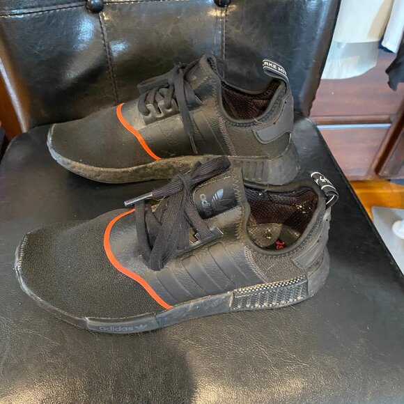 Adidas Die Weltmarke 3 Stripe Boost Sneakers Size 7 - Picture 7 of 11